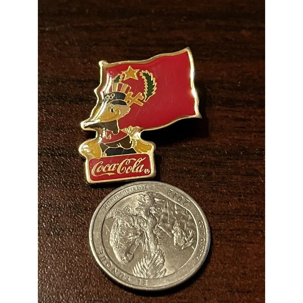 Vintage 1984 Los Angeles Olympics‎ Coca Cola Sam Eagle Congo Flag Lapel Pin